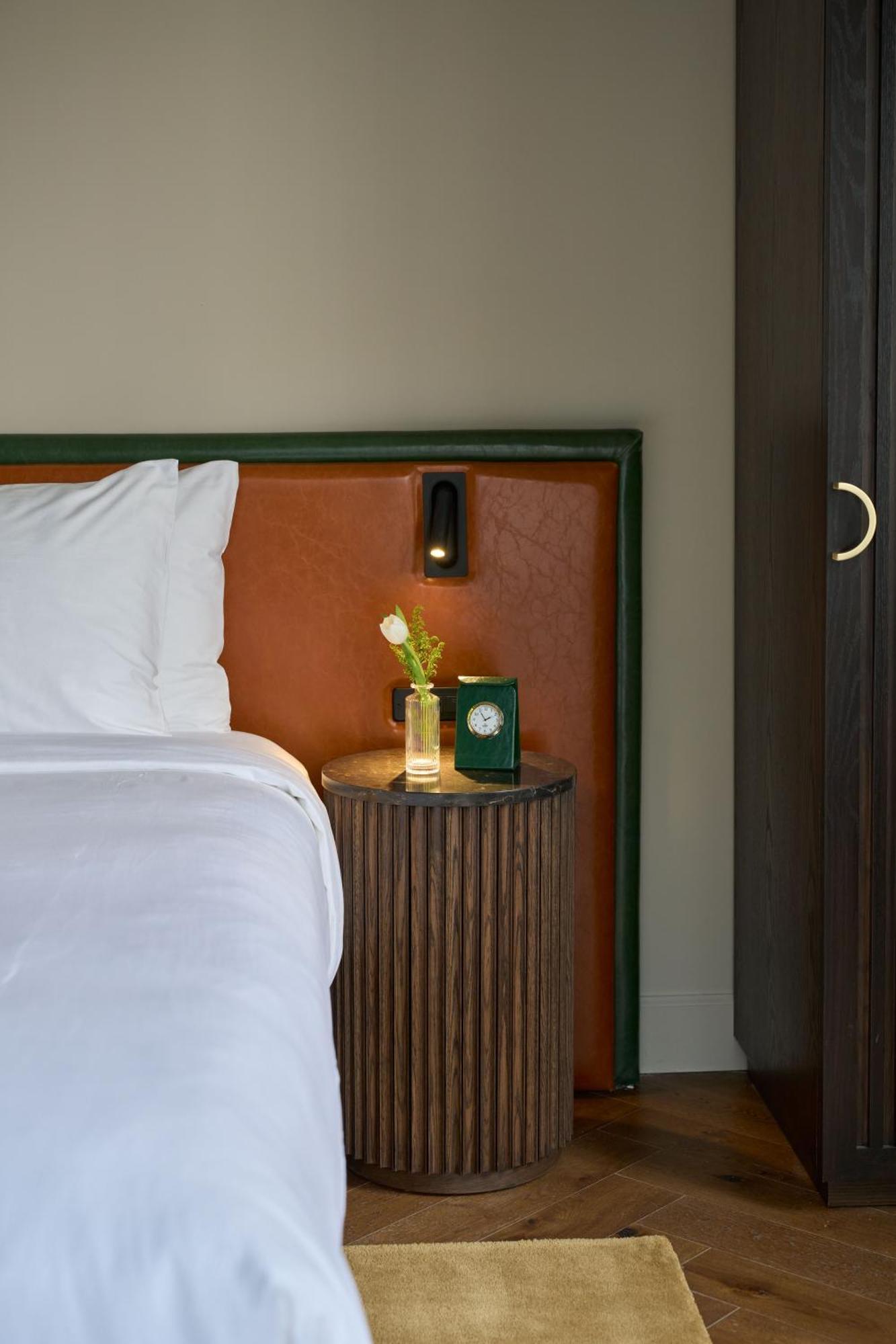 Sixty Dc Hotel Вашингтон Екстериор снимка